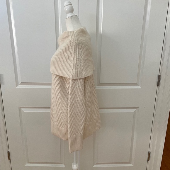 Chevron Pattern Cashmere Cowl Neck Sweater NORDSTROM SIGNATURE - Picture 6 of 10